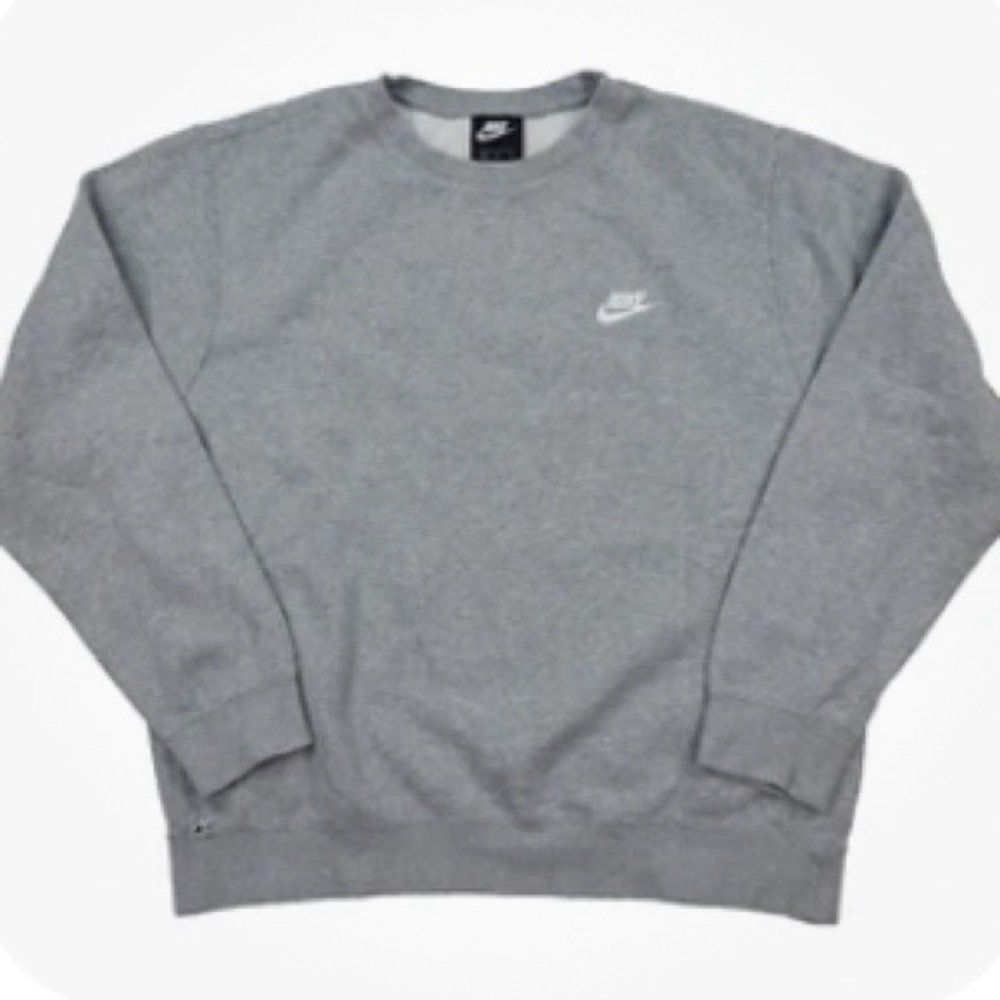 Nike men’s sweatshirt. Size medium. Gray